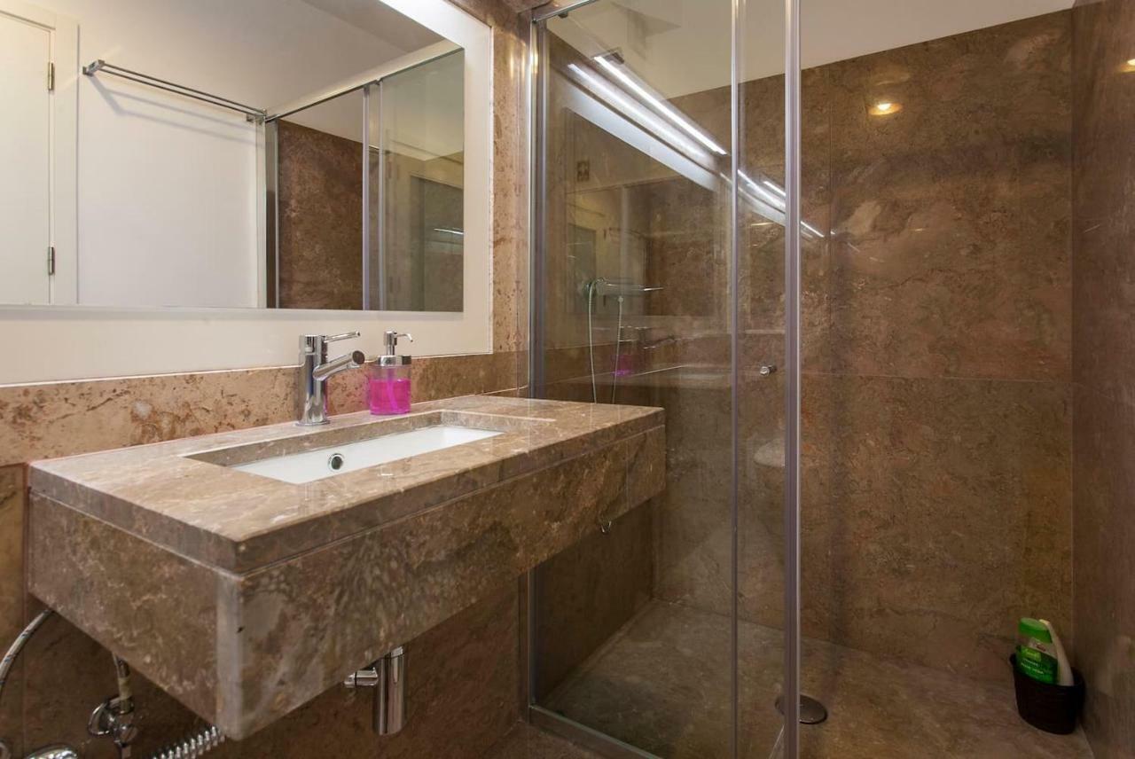 Exquisit Flat Right Apartment Lisbon Bagian luar foto